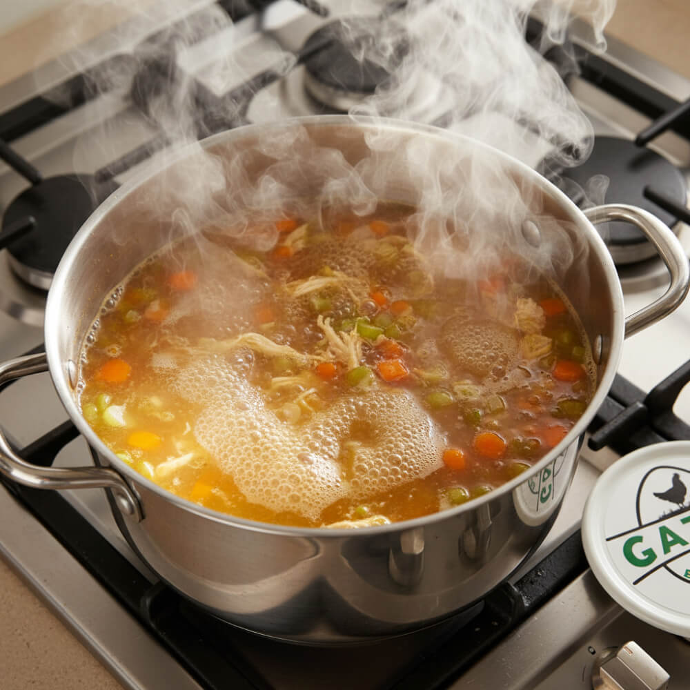 Caldo Ecológico de Gallina Gazol